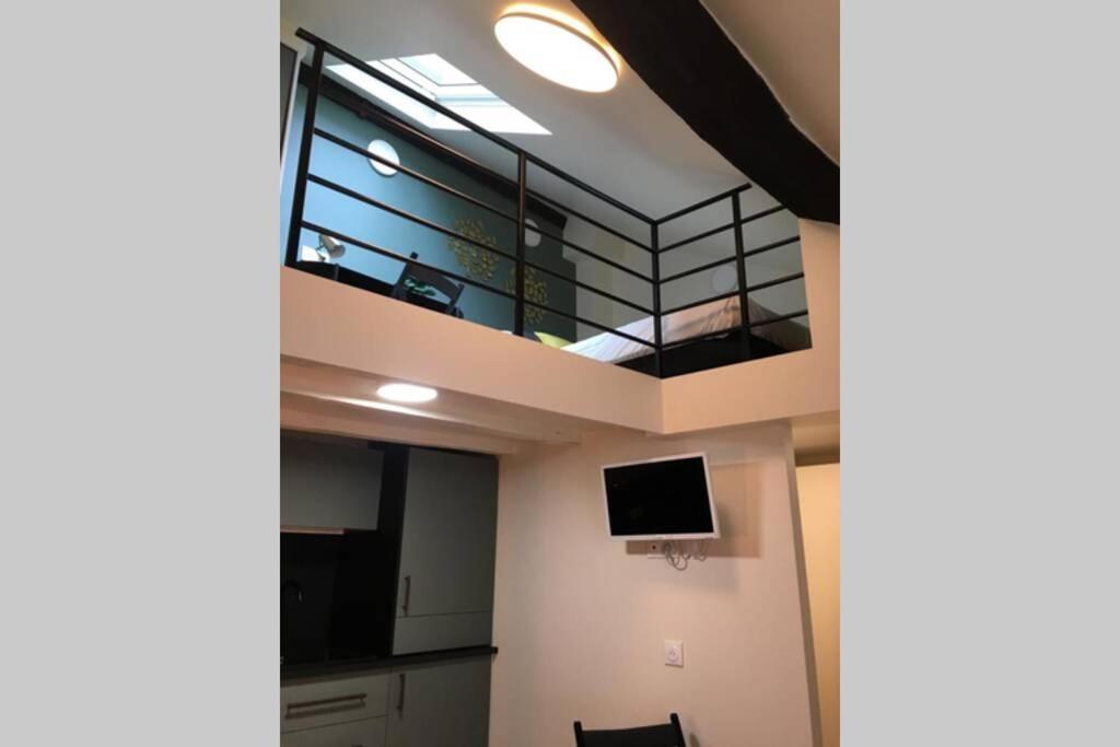 Charming Studio Michel Lecomte Paris 75003 Apartment Exterior photo